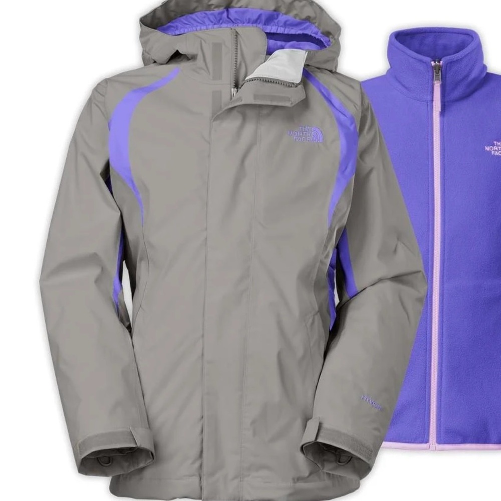 THE NORTH FACE Girls’ Mountain TriClimate Jacket, Grey and Purple, size 5